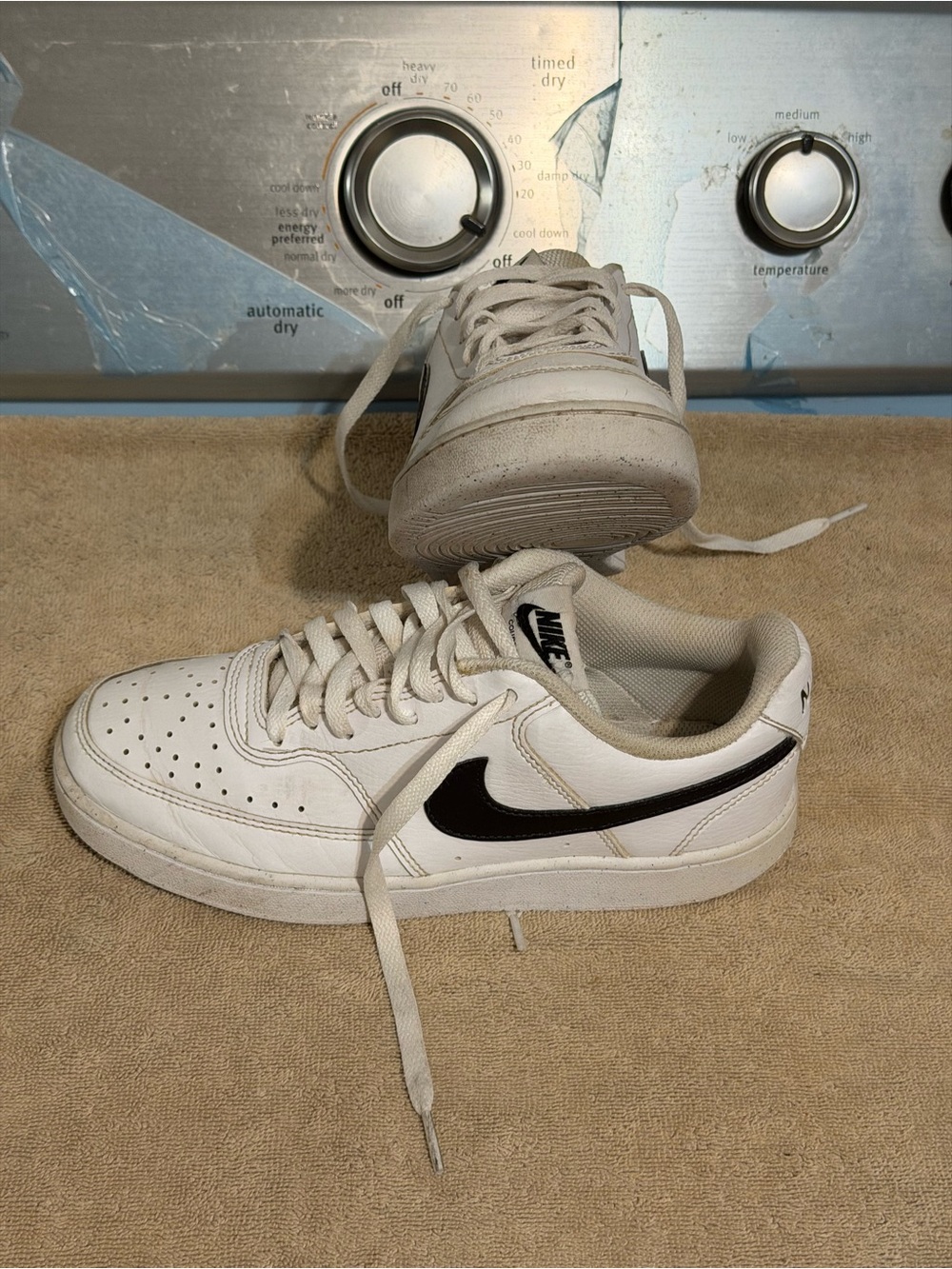 Nike Men’s Court Vision Low White (Men’s Size 7.5)